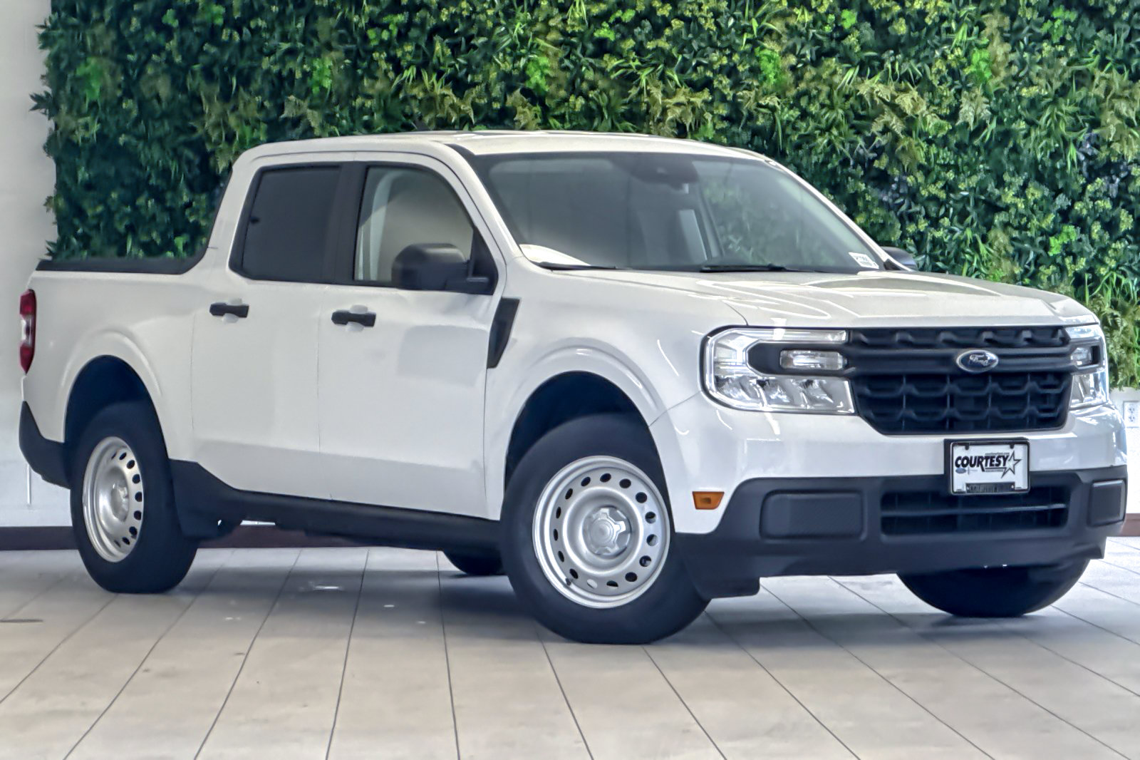 Certified 2022 Ford Maverick XL