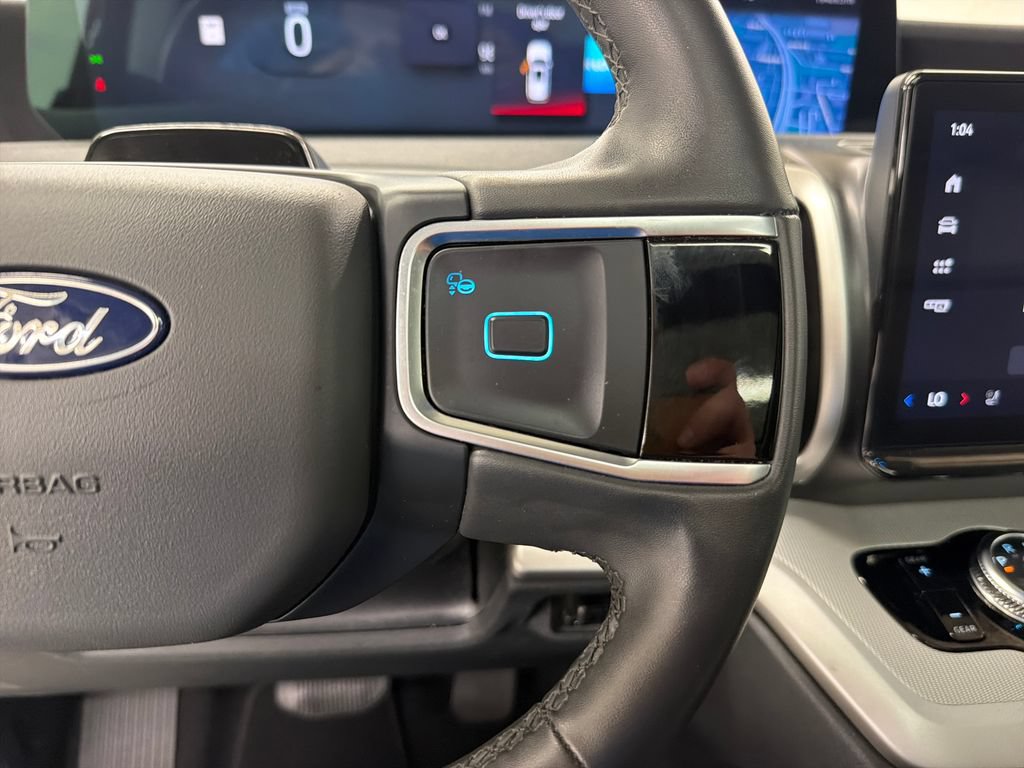 Certified 2025 Ford Expedition Active RWD image 24