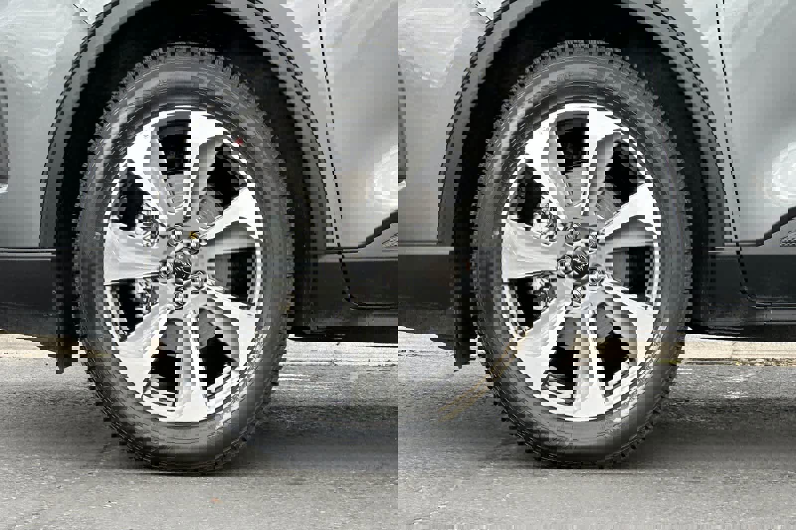 Certified 2025 Ford Escape Platinum image 27