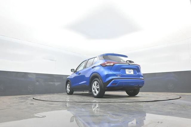 Used 2023 Nissan Kicks S FWD image 36