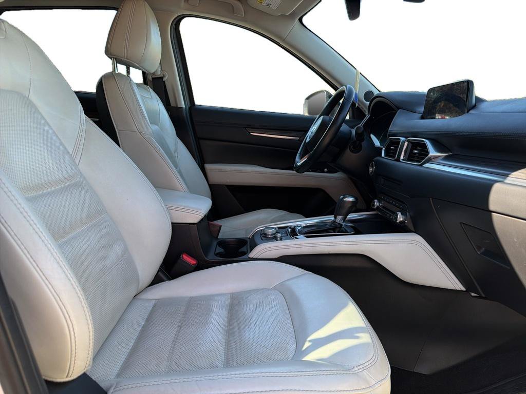 Used 2019 MAZDA CX-5 Grand Touring AWD/4WD image 4