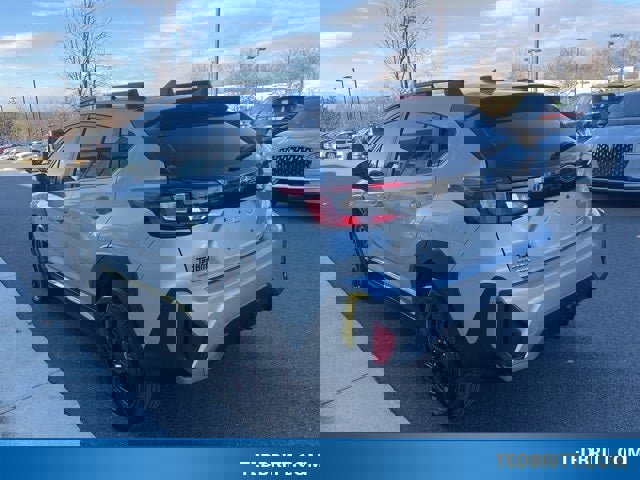 Used 2024 Subaru Crosstrek 2.5i Sport image 3