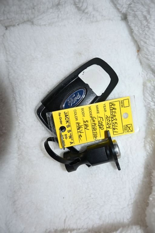 Certified 2024 Ford Expedition Max Limited RWD image 22