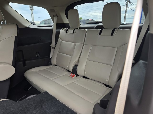 Certified 2023 Ford Explorer Platinum w/ Technology Package AWD/4WD image 34