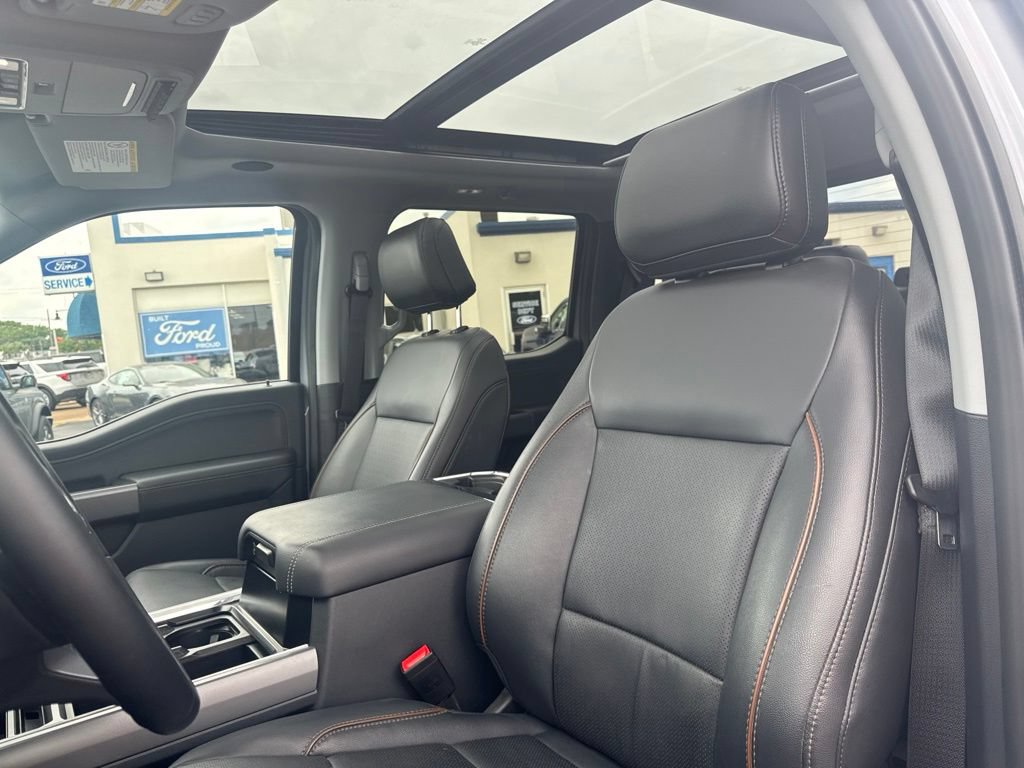 Certified 2025 Ford F350 Lariat w/ Lariat Ultimate Package AWD/4WD image 12