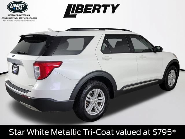 Certified 2022 Ford Explorer XLT w/ Equipment Group 202A AWD/4WD image 4