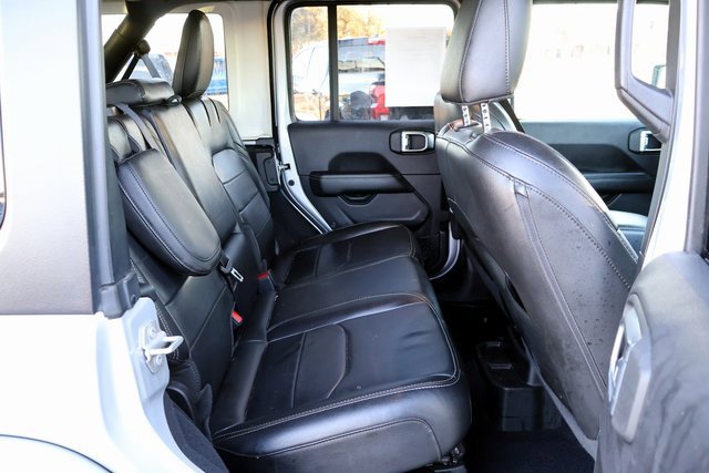 Used 2023 Jeep Wrangler Unlimited Sahara w/ Cold Weather Group image 25