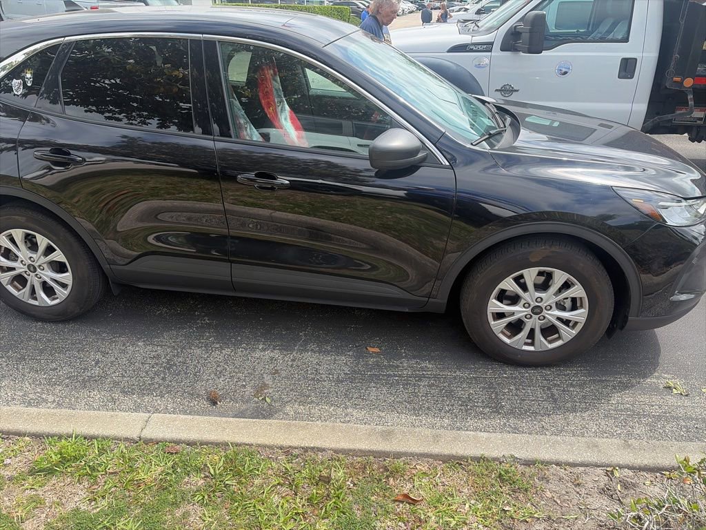 Certified 2024 Ford Escape Active FWD image 4