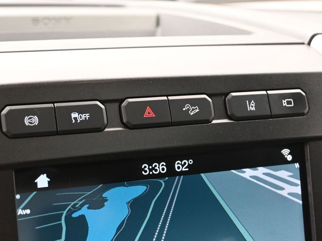 Certified 2018 Ford F350 Platinum w/ Platinum Ultimate Package image 44