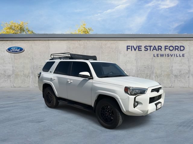 Used 2023 Toyota 4Runner SR5 Premium w/ Moonroof Package RWD image 2