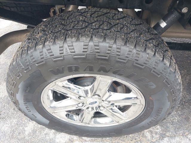 Certified 2025 Ford F150 XLT w/ Equipment Group 301A Standard image 12