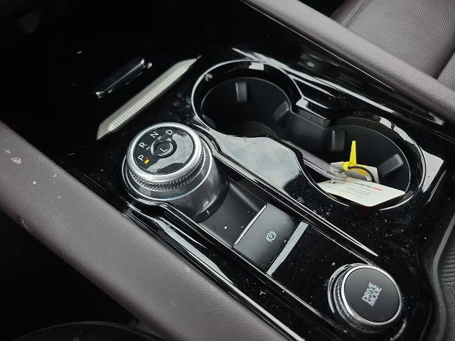 Certified 2025 Ford Explorer Platinum w/ LUX Leather Package AWD/4WD image 36