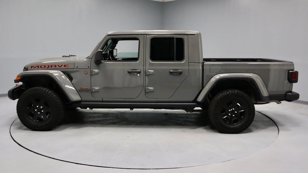 Used 2023 Jeep Gladiator Mojave w/ Cold Weather Group AWD/4WD image 8