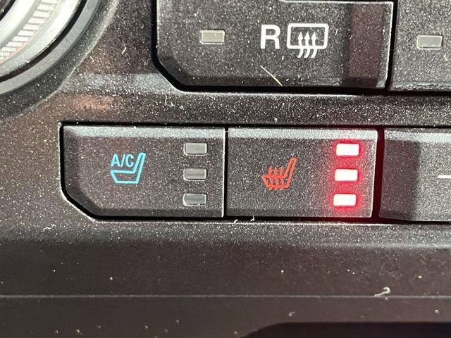 Certified 2017 Ford F350 Platinum w/ Platinum Ultimate Package image 31