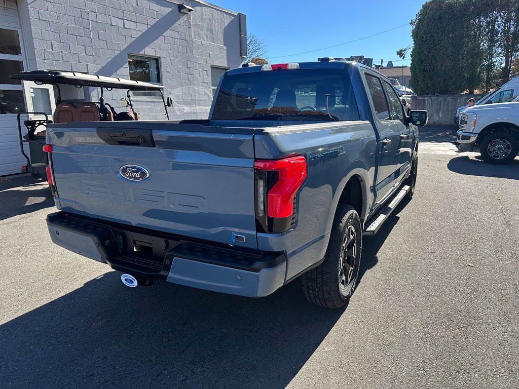Certified 2023 Ford F150 Lightning XLT AWD/4WD image 5