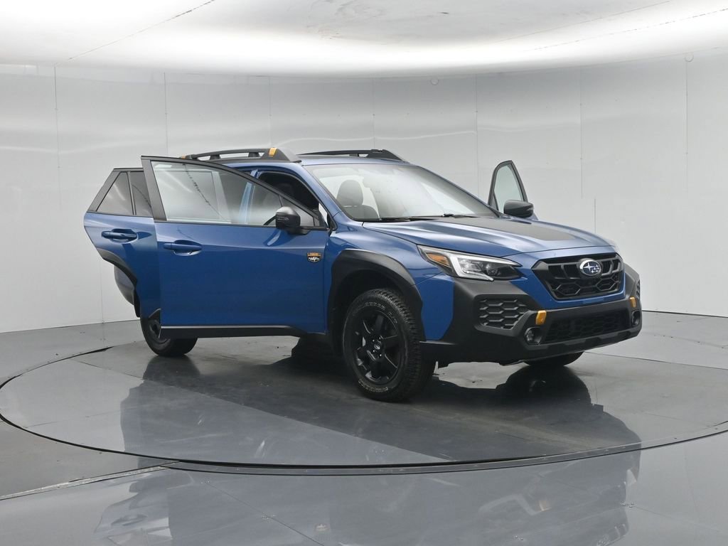 Used 2025 Subaru Outback Wilderness w/ Wilderness Package AWD/4WD image 36