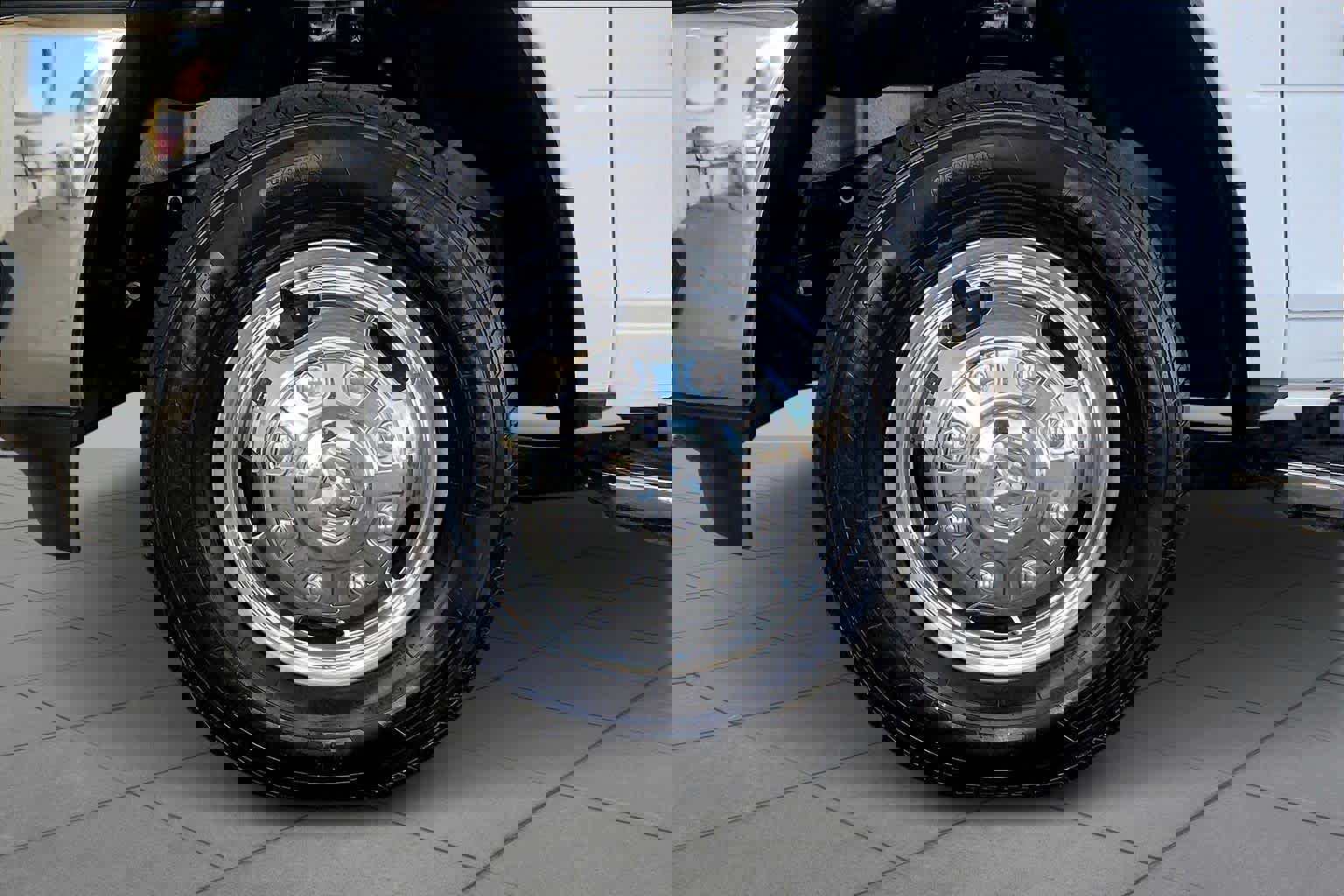 Used 2024 RAM 3500 Big Horn image 10