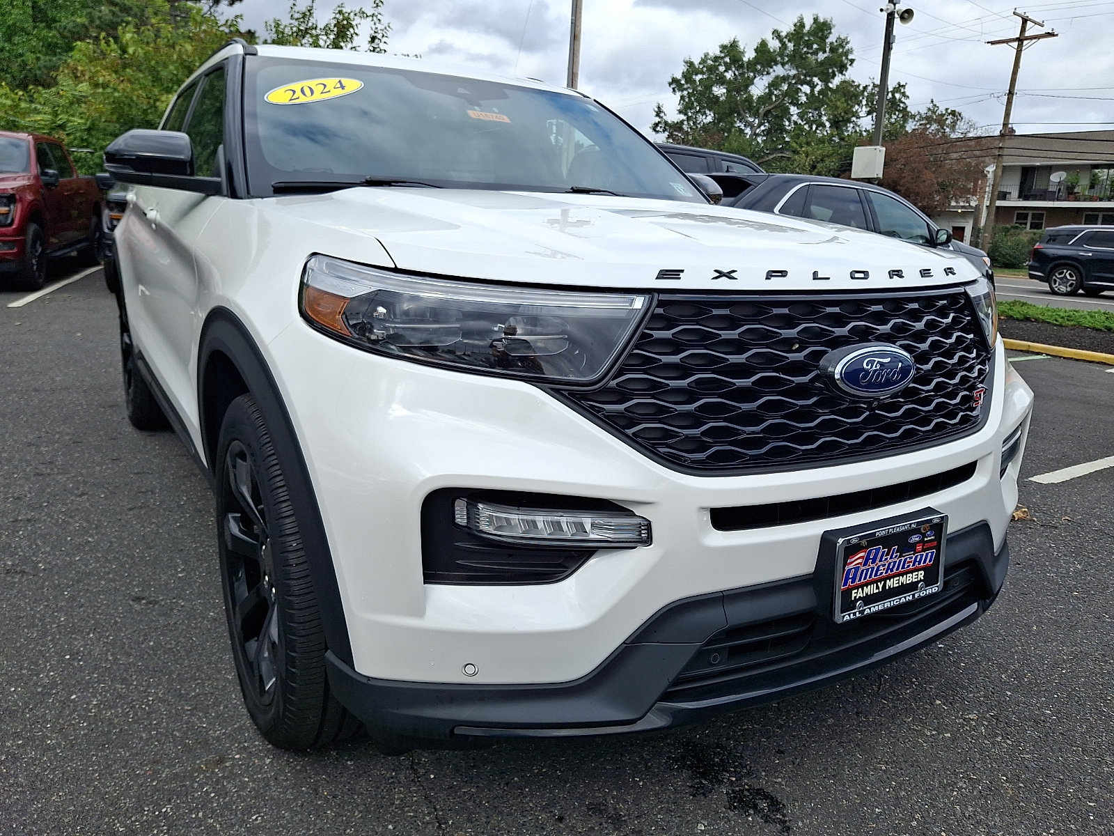 Certified 2024 Ford Explorer ST w/ Equipment Group 401A AWD/4WD image 2
