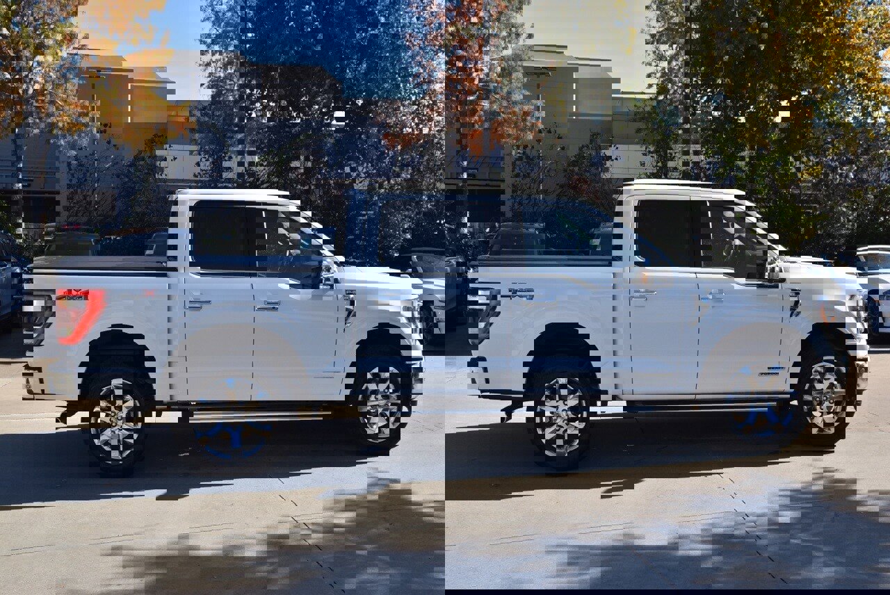 Certified 2023 Ford F150 Lariat w/ Equipment Group 502A High image 6