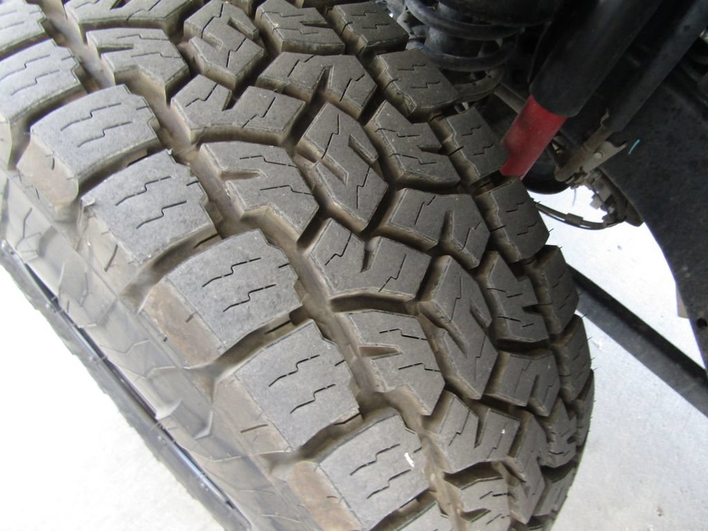 Used 2023 Jeep Wrangler Unlimited Sport AWD/4WD image 25
