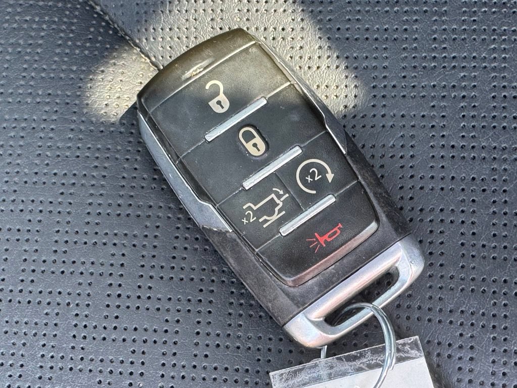 Used 2021 RAM 1500 Laramie AWD/4WD image 43