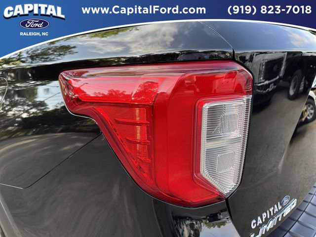 Certified 2023 Ford Explorer Limited w/ Limited Technology Package AWD/4WD image 16