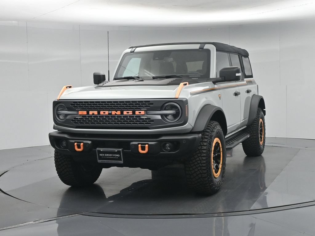 Certified 2023 Ford Bronco Badlands w/ Sasquatch Package AWD/4WD image 55