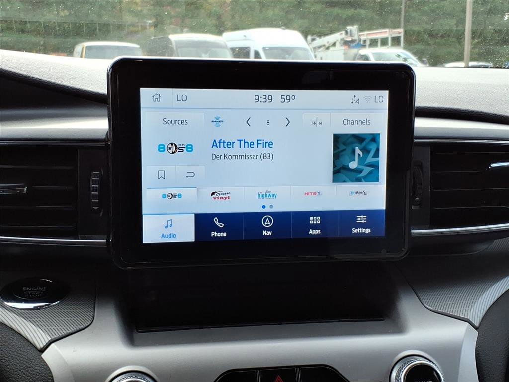 Certified 2022 Ford Explorer XLT w/ Equipment Group 202A image 25