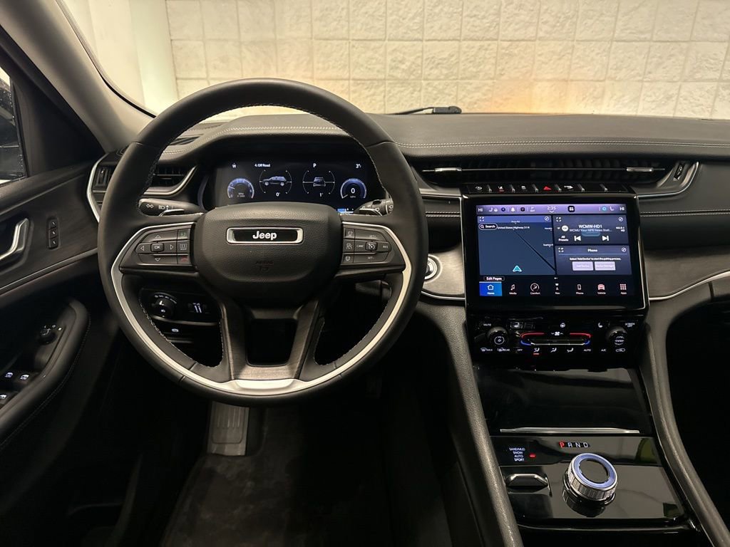 Used 2023 Jeep Grand Cherokee Limited w/ Trailer Tow Prep Group (B) image 19