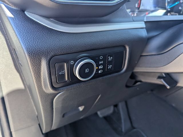 Certified 2024 Ford Explorer XLT w/ Equipment Group 202A RWD image 30