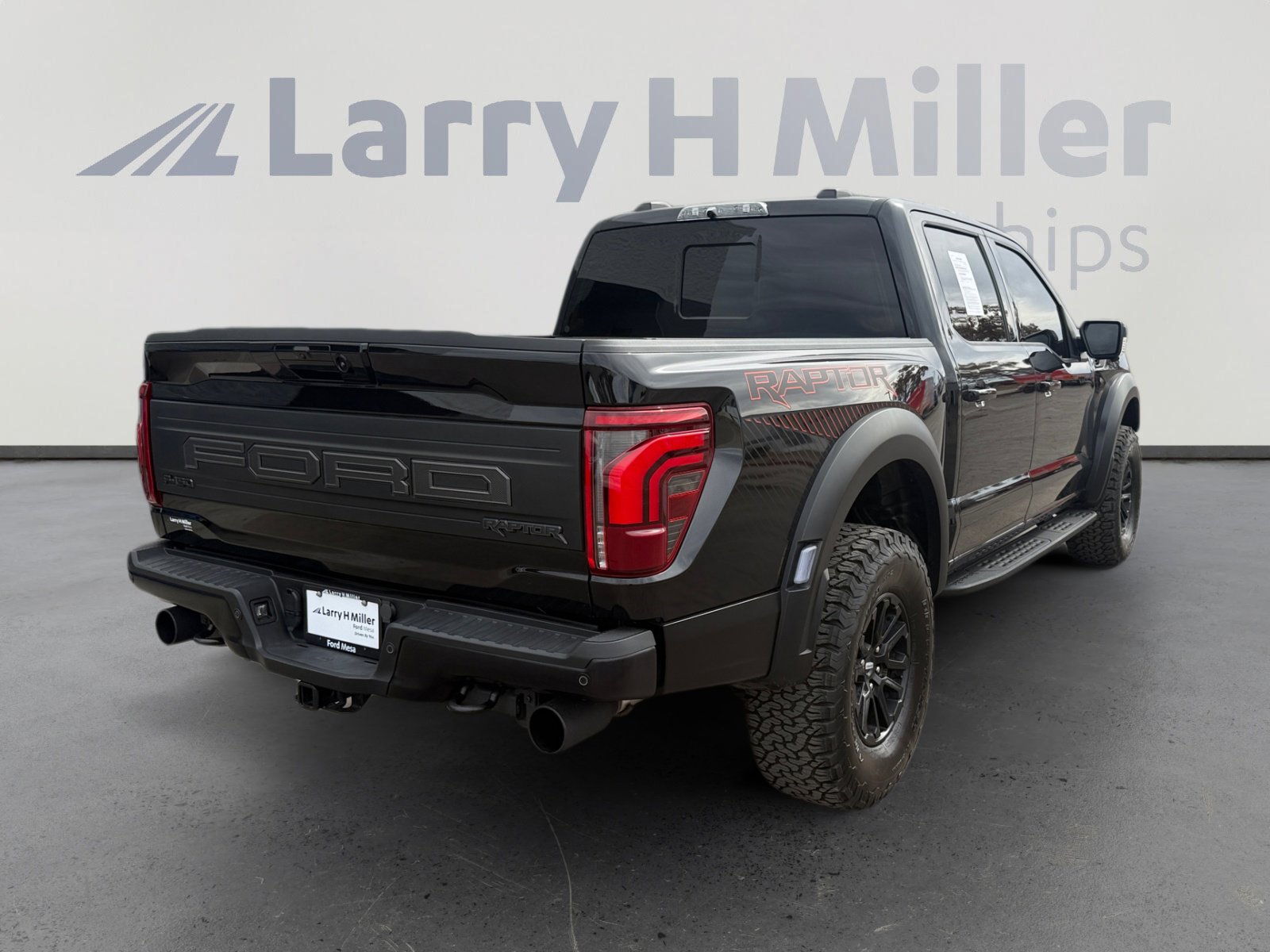 Certified 2024 Ford F150 Raptor image 5