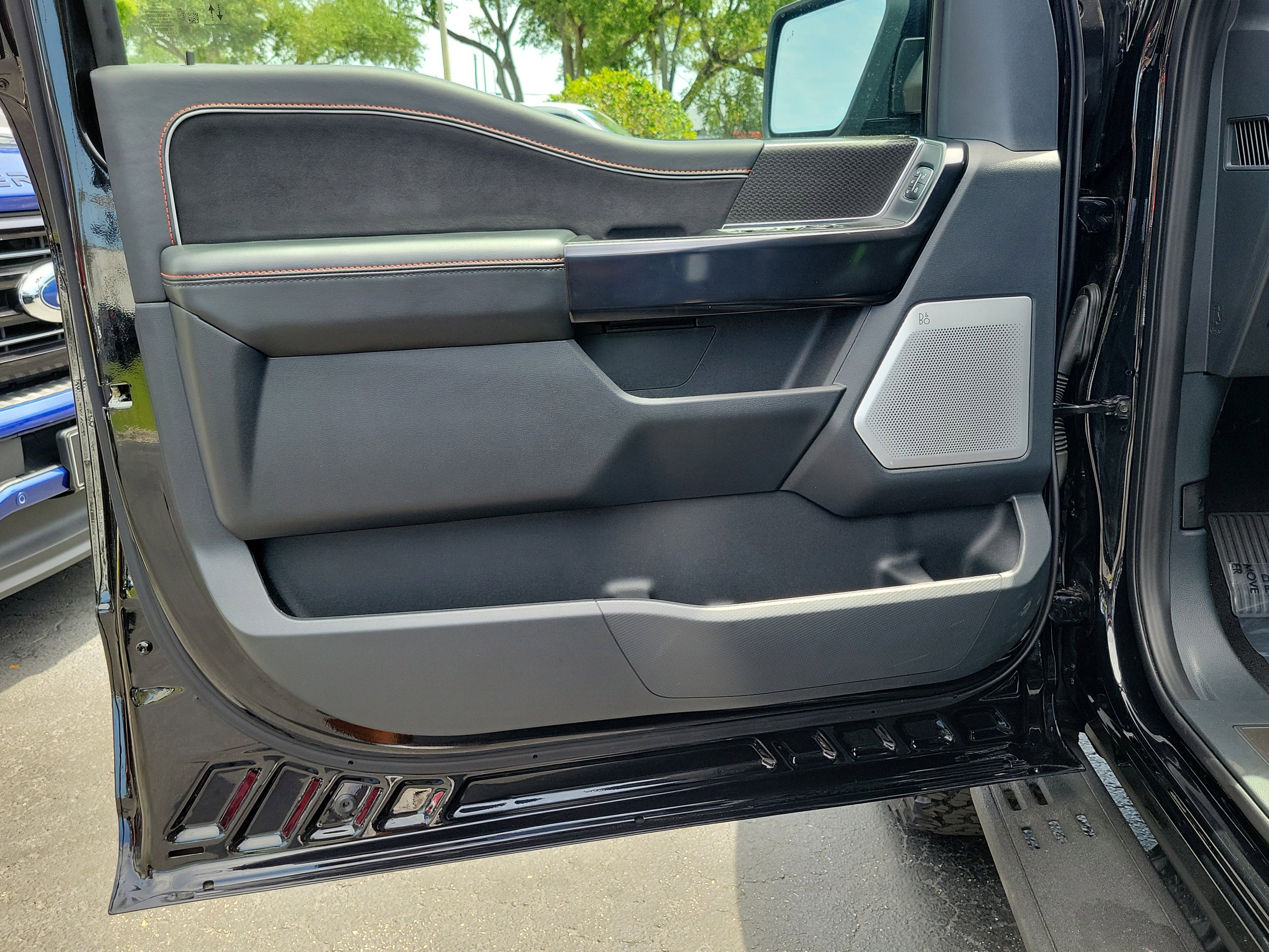 Certified 2025 Ford F150 Raptor w/ Equipment Group 803A Raptor R AWD/4WD image 20