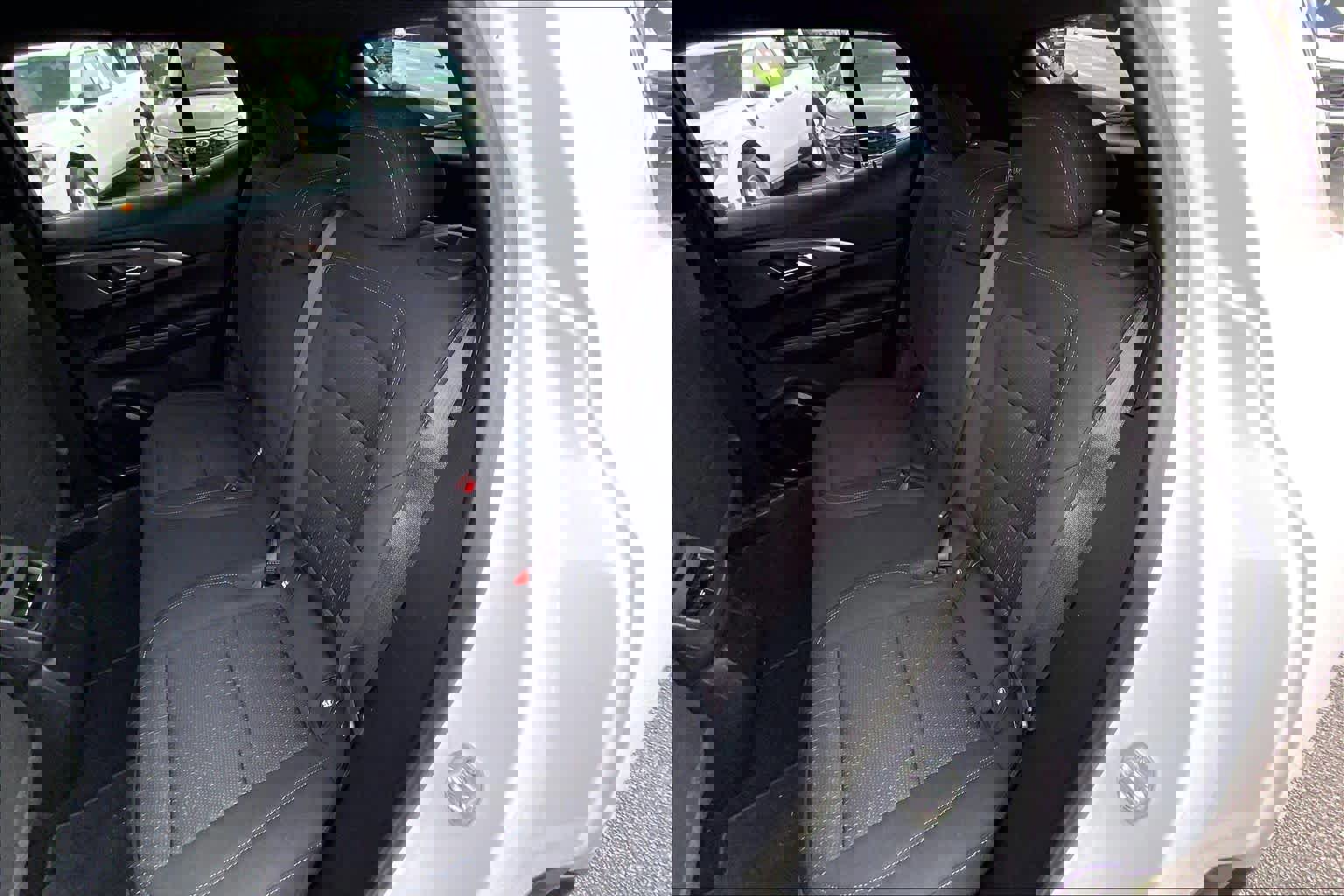 Used 2025 Chevrolet Equinox EV LT image 18