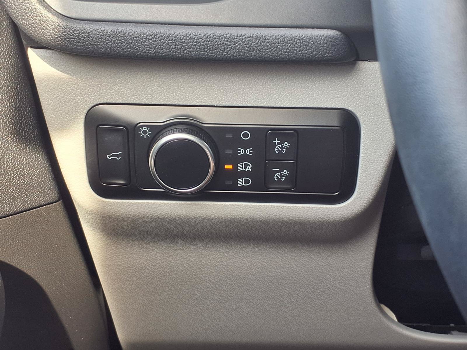 Certified 2024 Ford Escape Active AWD/4WD image 18