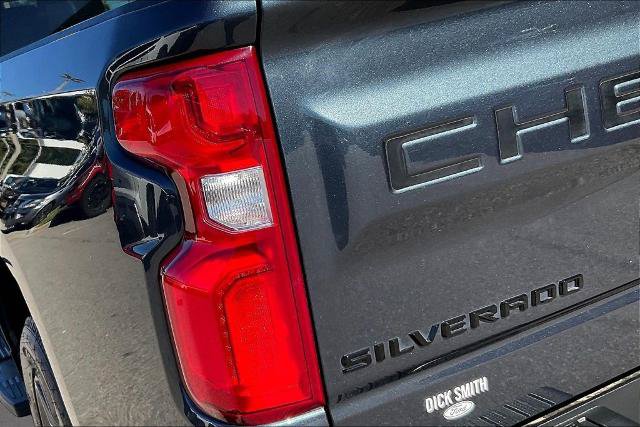 Used 2020 Chevrolet Silverado 1500 RST AWD/4WD image 24