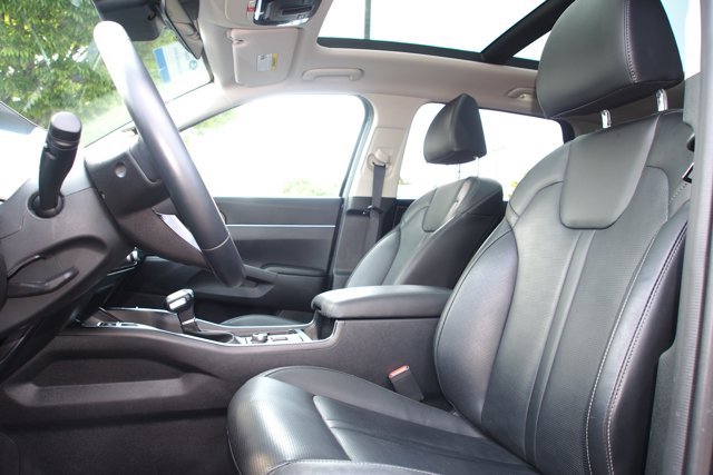 Used 2025 Kia Sorento EX w/ Panoramic Sunroof Package AWD/4WD image 18