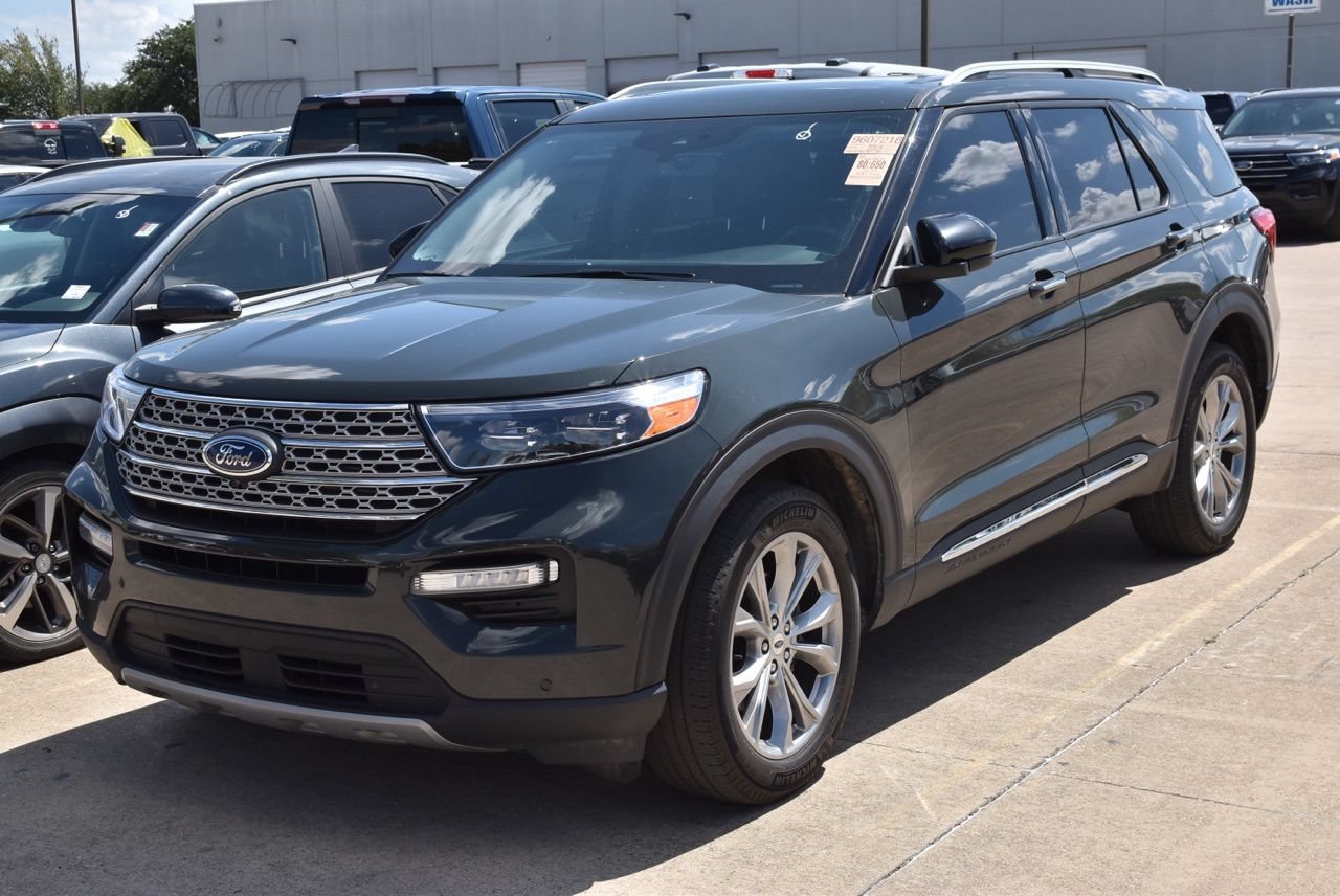 Certified 2023 Ford Explorer Limited AWD/4WD image 2