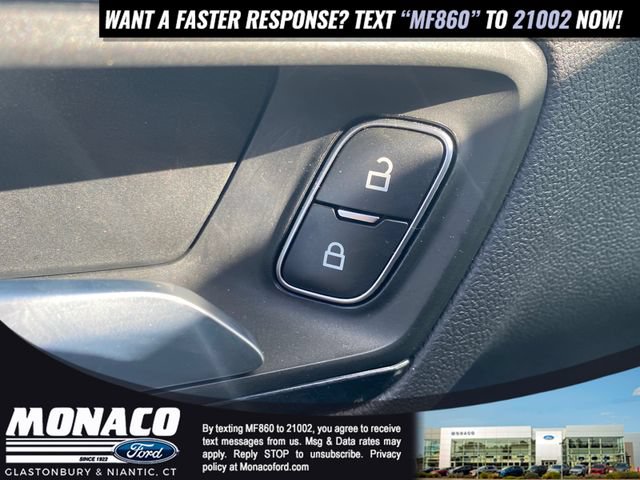 Certified 2022 Ford Escape SEL w/ SEL Stealth AWD Package image 16