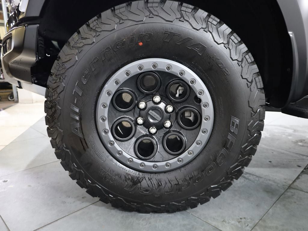 Certified 2025 Ford F150 Raptor AWD/4WD image 33