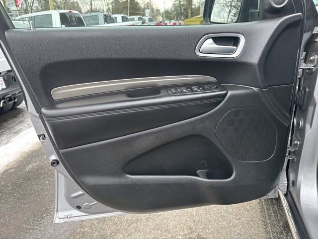 Used 2020 Dodge Durango SXT AWD/4WD image 15