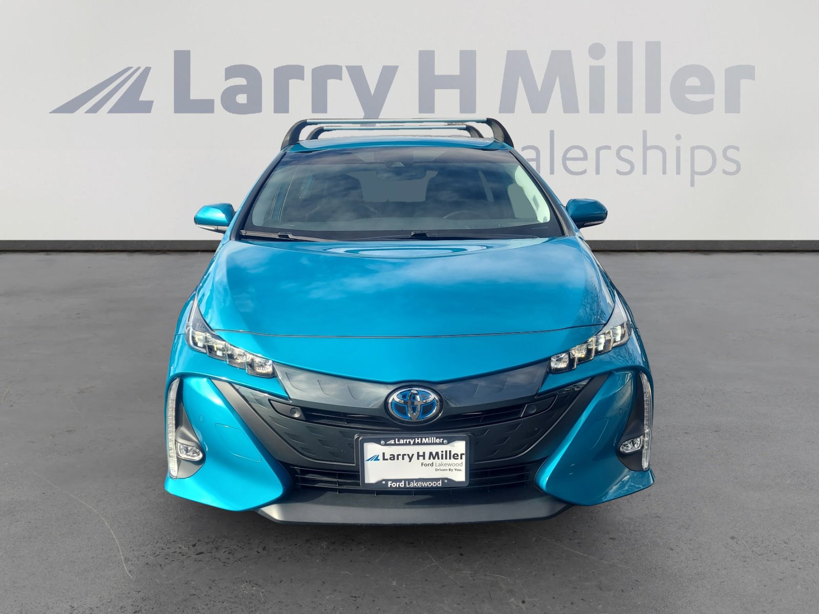 Used 2020 Toyota Prius Prime Limited image 8