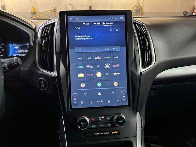 Certified 2024 Ford Edge SEL w/ Convenience Package image 8