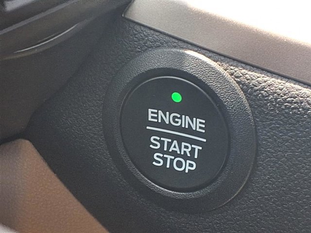 Certified 2022 Ford Escape SEL image 16