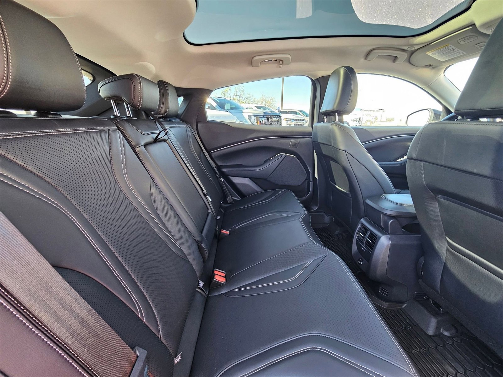 Certified 2024 Ford Mustang Mach-E Premium image 26