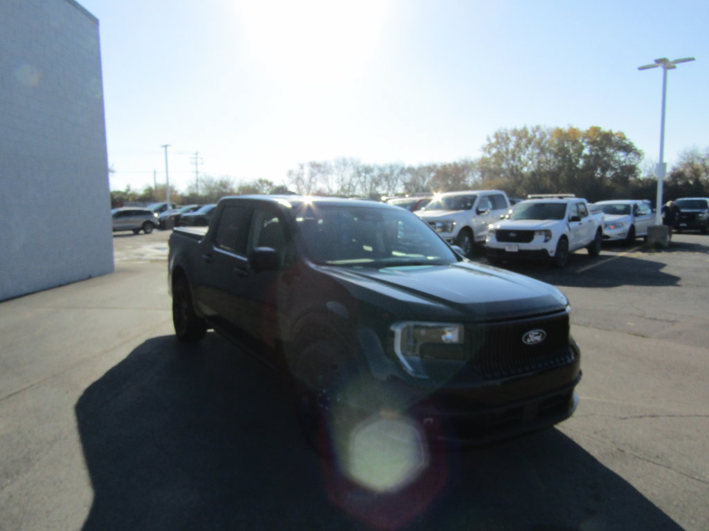 Certified 2025 Ford Maverick Lobo AWD/4WD image 11