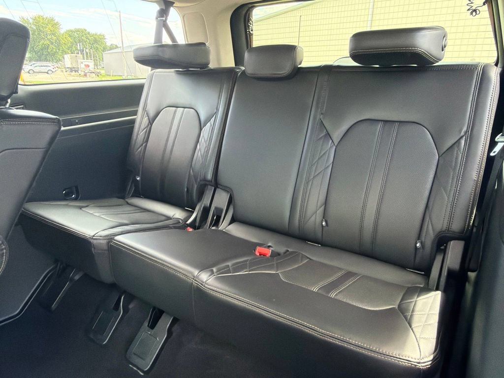 Certified 2021 Ford Expedition Max Platinum AWD/4WD image 14