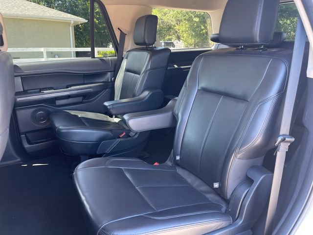 Certified 2024 Ford Expedition XLT RWD image 10