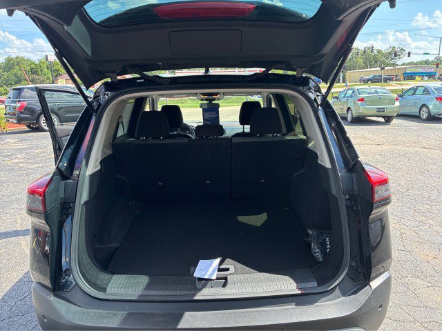 Used 2023 Nissan Rogue SV AWD/4WD image 10