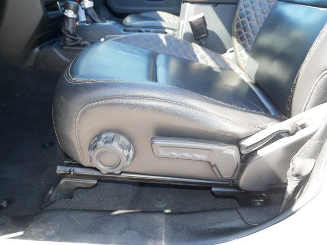 Used 2021 Jeep Wrangler Unlimited Sahara AWD/4WD image 15