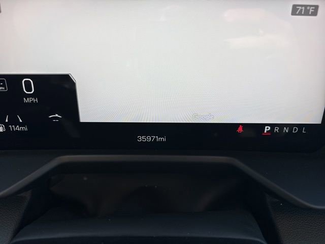 Used 2024 GMC Acadia Elevation w/ Luxury Package image 10